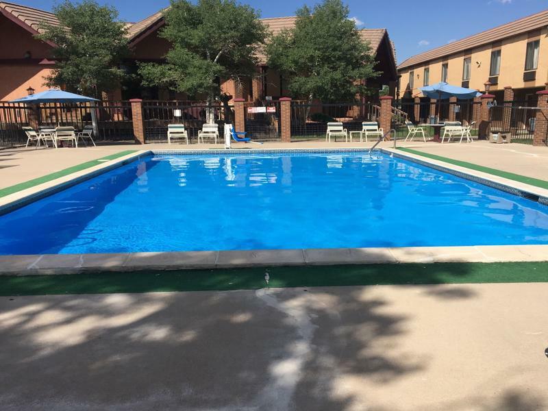Americas Best Value Inn & Suites Ft Collins E At I-25 Fort Collins Exteriér fotografie