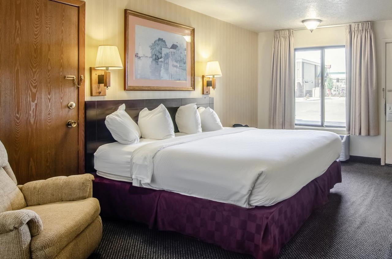Americas Best Value Inn & Suites Ft Collins E At I-25 Fort Collins Exteriér fotografie